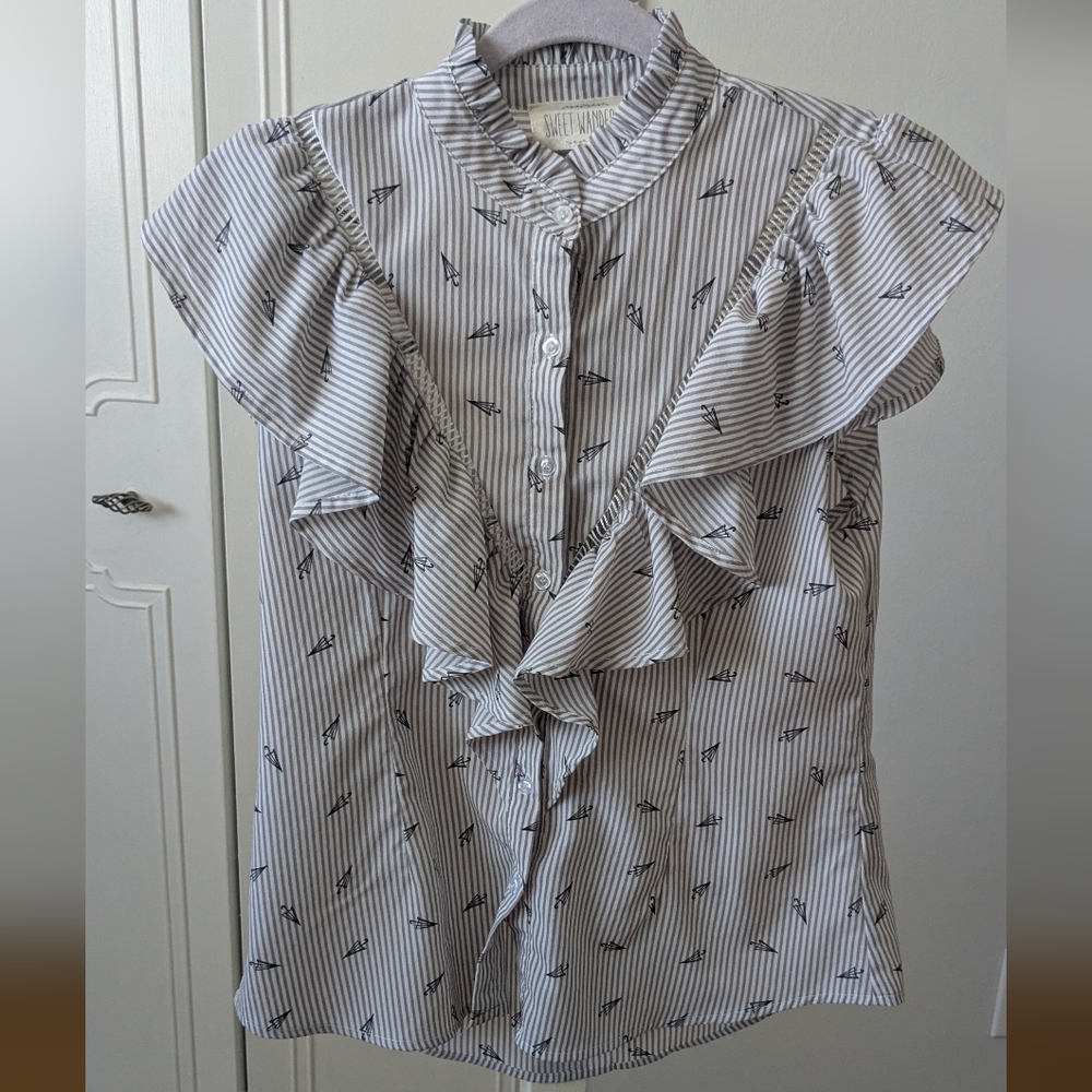 Sweet Wanderer Cream Ruffled Bib Collar Blouse With Umbrellas Print SzS